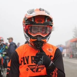 Meet your Posher, Max